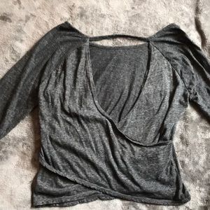 open back 3 quarter sleeve top